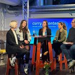 Curry & Content: Netzwerkabend für lokale Gründerszene, v. l. Influencerinnen Vanessa und Madeleine, Nadine Wolters, Melanie Bergmann und Christian Cordes (Schiller40 Coworking Space)
